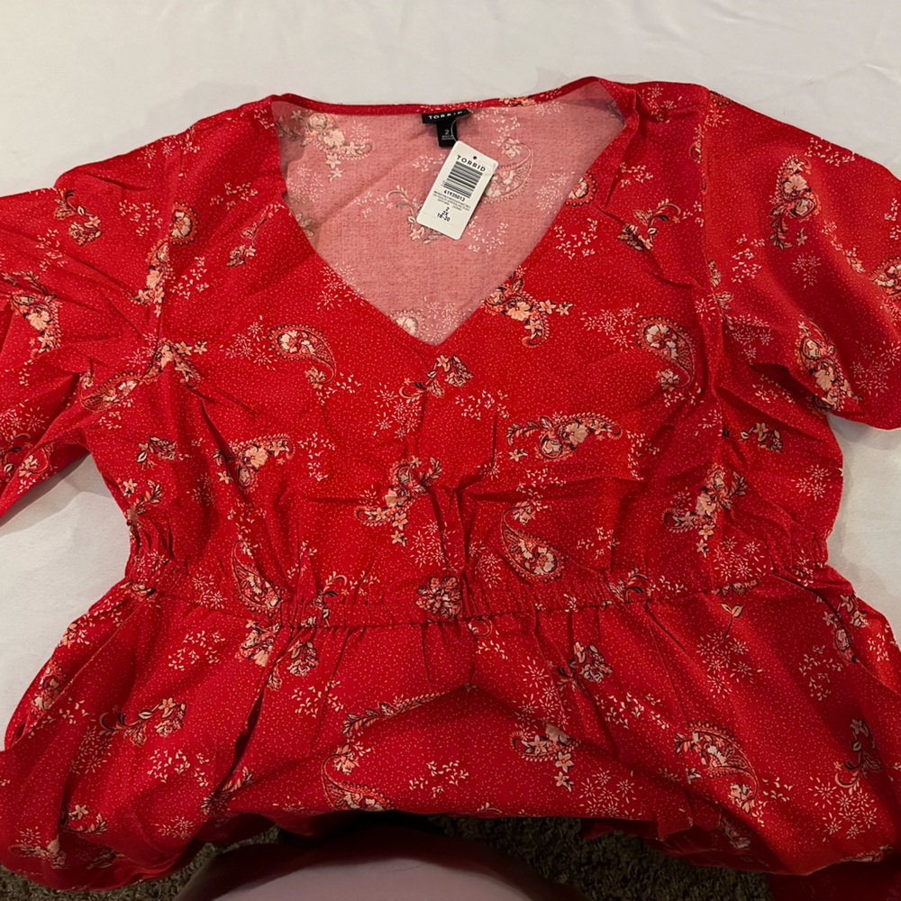 Torrid Joy Paisley Adrenaline Rush size 2 (2X) NWT - Picture 4 of 5